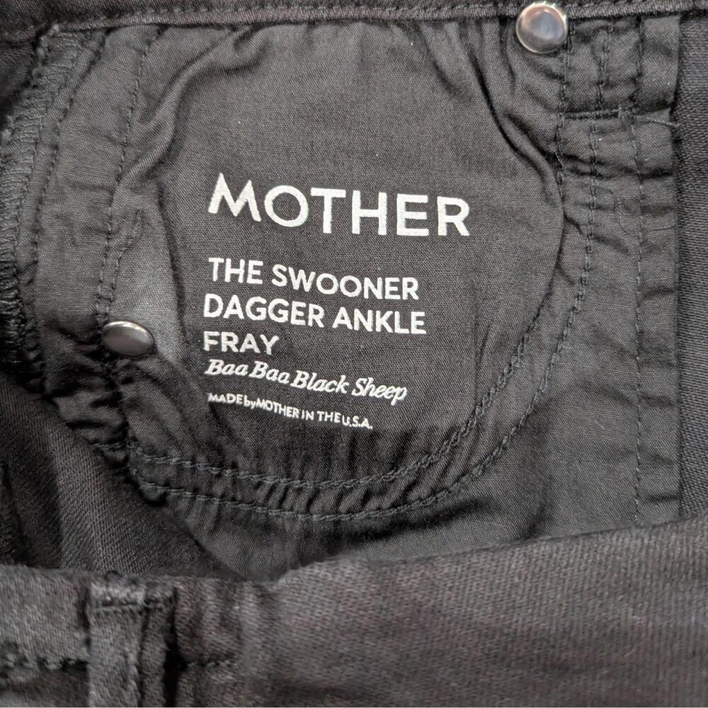 MOTHER The Swooner Dagger Ankle Fray Jeans Black Sheep Glitter Stripe 29 - Picture 6 of 9